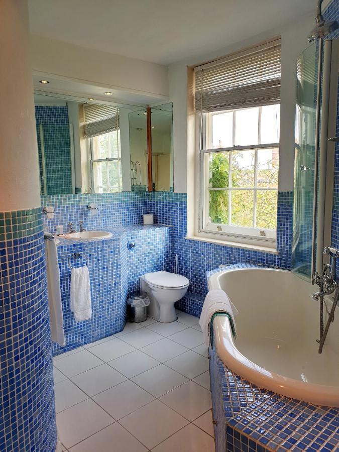 The Crown House Inn Great Chesterford Dış mekan fotoğraf