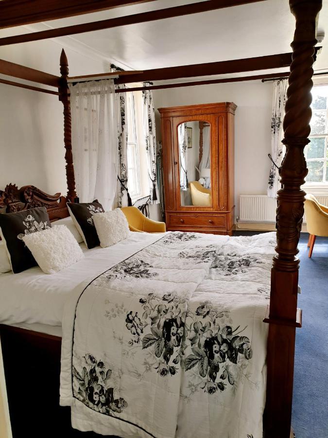 The Crown House Inn Great Chesterford Dış mekan fotoğraf