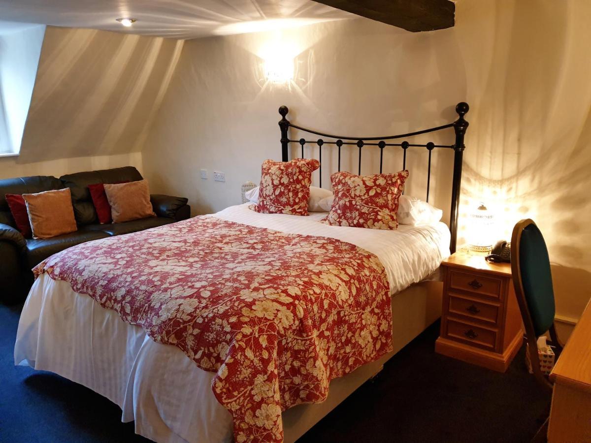 The Crown House Inn Great Chesterford Dış mekan fotoğraf