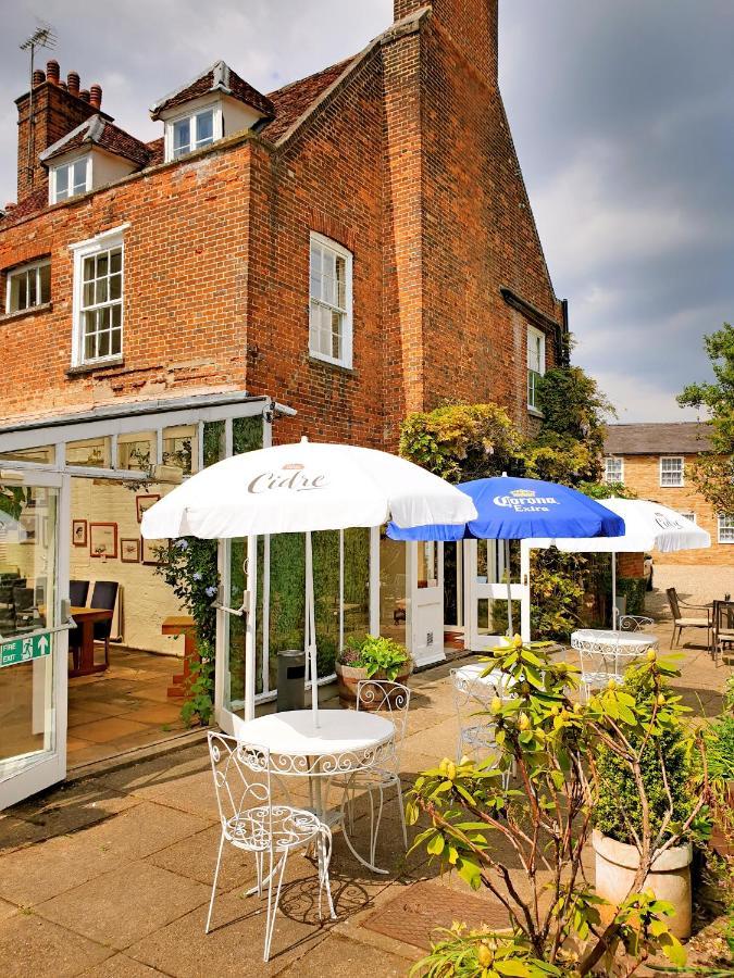The Crown House Inn Great Chesterford Dış mekan fotoğraf